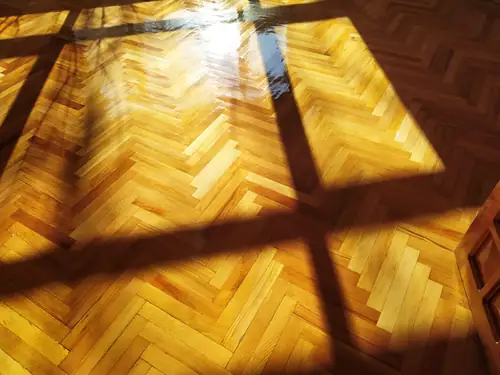 Ayvalı Parke Silimi