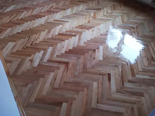 Hacılar Parke Vernikleme